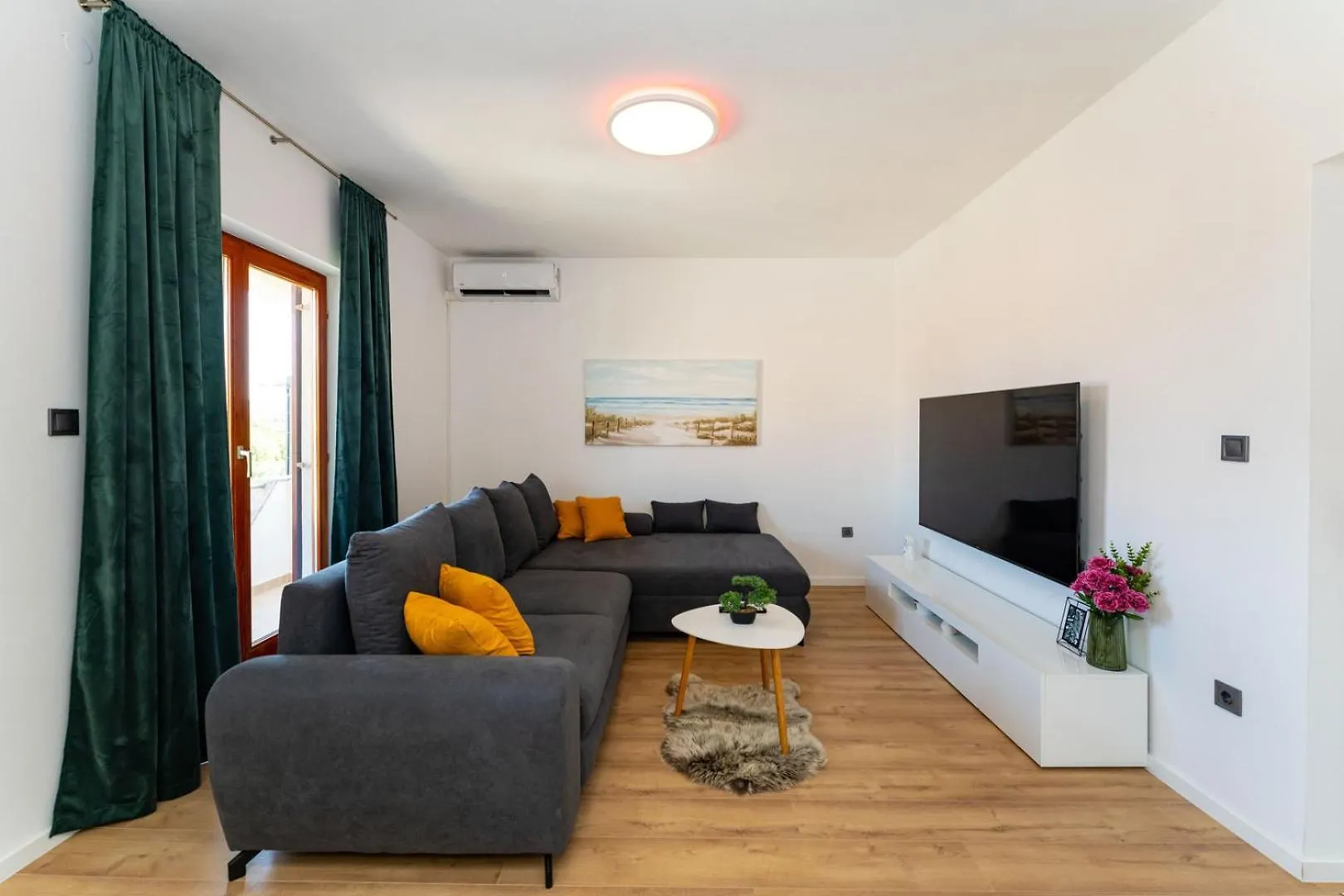 Two Villas With Pool And Jacuzzi, Villa Marin, Pridraga 0*,