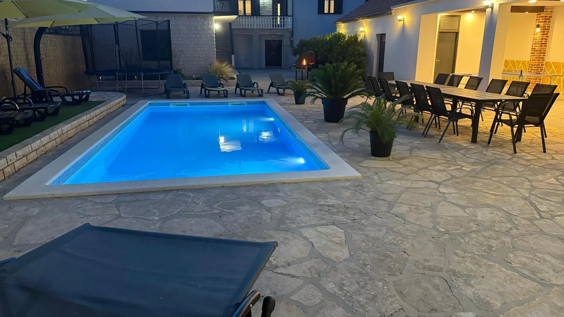 Two Villas With Pool And Jacuzzi, Villa Marin, Pridraga